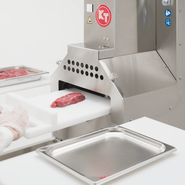 GIF animation showing how easy it is to use the KT-ALP meat press